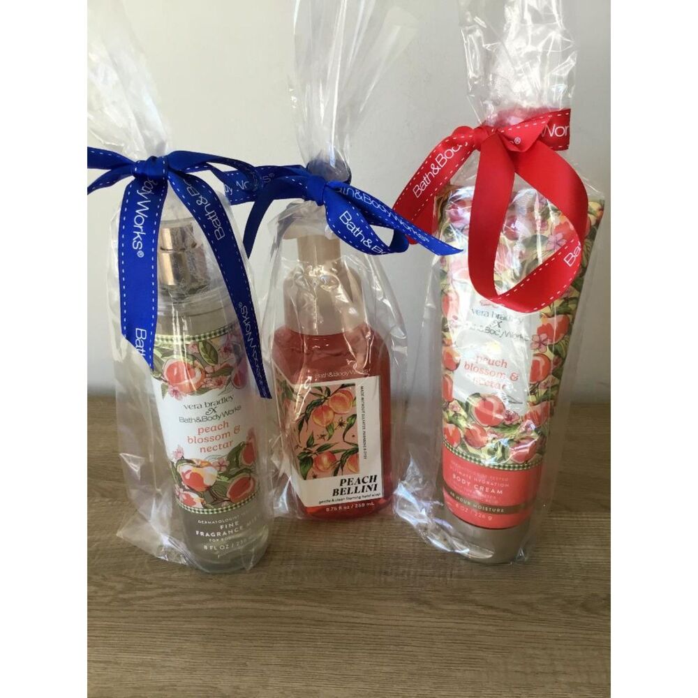 Bath & Body Works 3 Pc Set Foaming Hand Soap, Body Cream & Mist